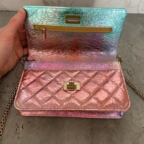 Chanel rainbow reissue wallet on chain - Picture 8 of 16